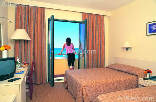 Club Aqua Plaza 6